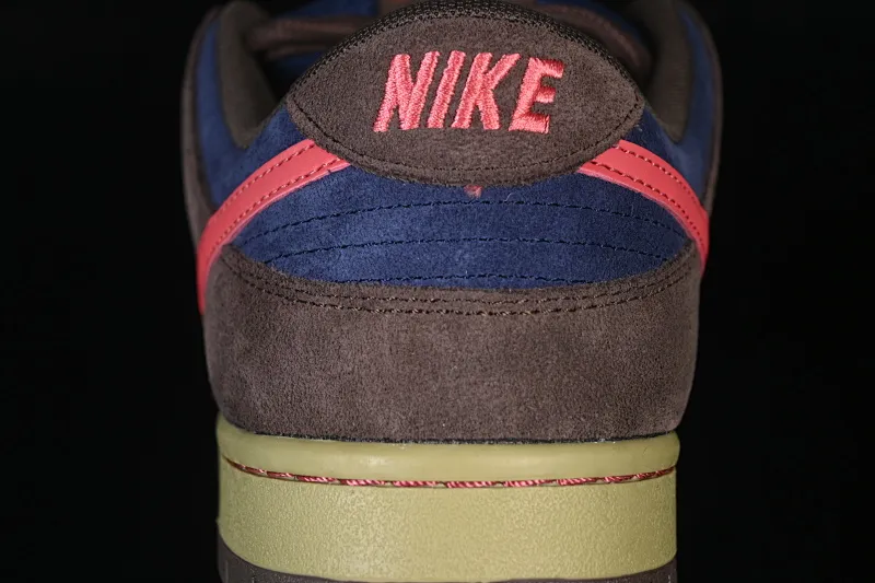 All Categories Nk SB Dunk Series Nk SB Dunk Low Low-top sneakers Nike SB Dunk Low "Baroque Brown Adobe" Retro American style low-top casual sneakers HQ1625-200